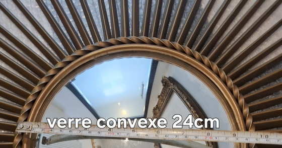 Image 1 of Espejo solar de 83 cm de Chaty Vallauris, firmado en 1960.