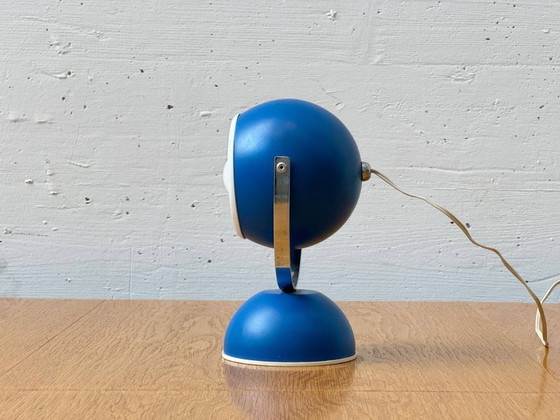 Image 1 of Lampada da tavolo a forma di occhio, dal design futuristico, anni '70.