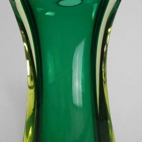 Murano Sommerso Vase in Green and Yellow-Amber Glass, 1960s – Vintage (photo 8 of 14)