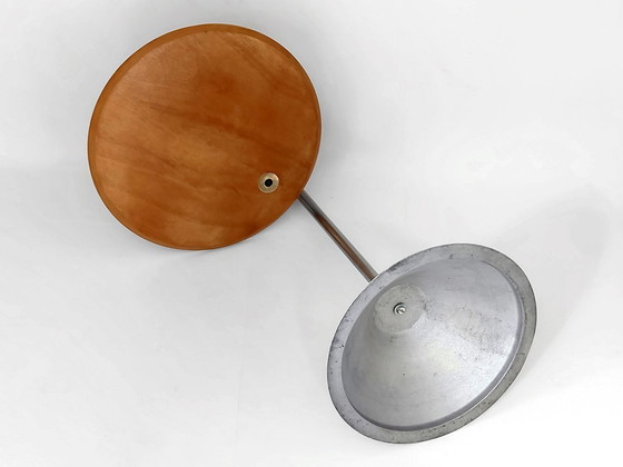 Image 1 of bijzettafel postmodern