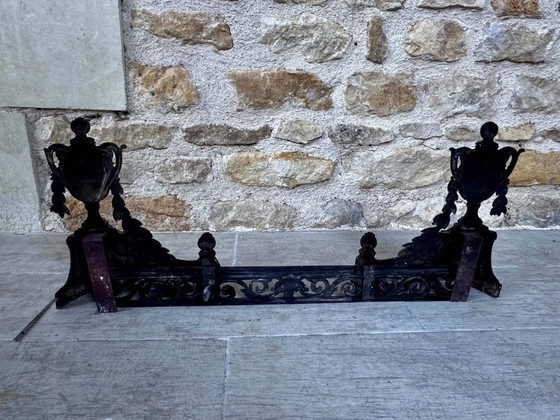 Grande garniture de cheminée d'époque Napoléon III. – Objets déco, Cast Iron (photo 4 of 8)