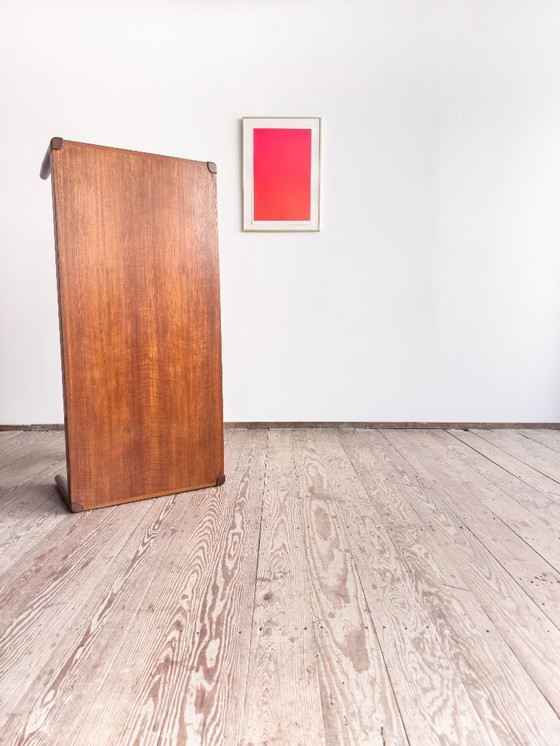 Image 1 of Mesa de centro danesa de teca de mediados de siglo, artesanía en madera maciza