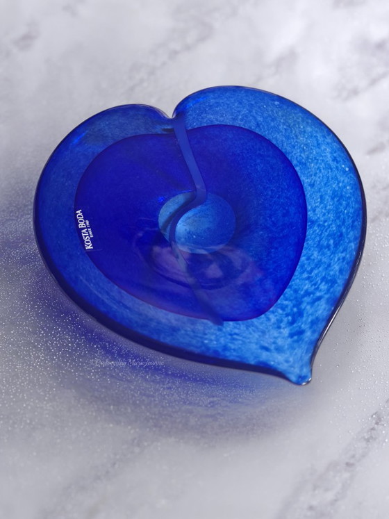 Image 1 of 1 prachtig Gunnel Sahlin art glass design stuk aan, ontworpen voor Kosta Boda. 