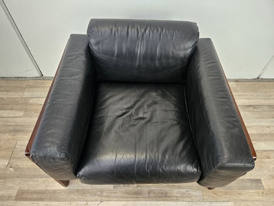 Zwarte Leren Fauteuil met Houten Frame, Gavina, Leer, Mid Century Modern (foto 5 van 10)