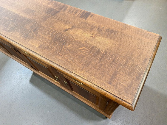 Image 1 of Solid oak sideboard – 2195090 cm – High quality