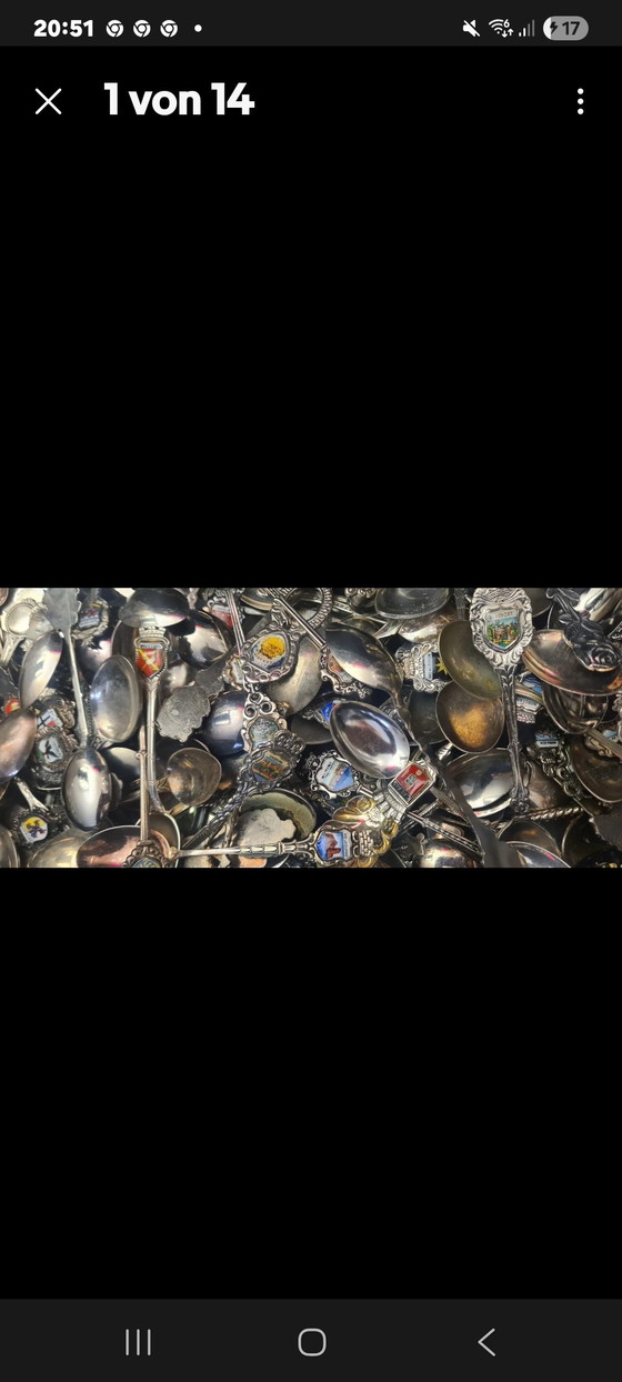 Image 1 of Collezione di oltre 900 cucchiai souvenir antichi con valigia