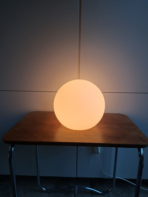 Opaline tafellamp design van Peill & Putzler jaren 70 / 80
