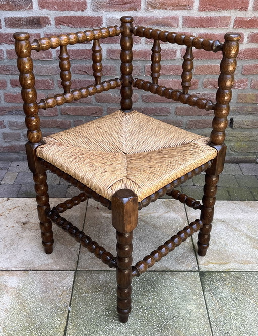 Classic Bobbin Corner Chair with Refined Wickerwork - Rare Beautiful