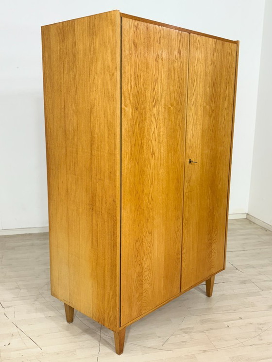 Image 1 of Armadio vintage in legno per biancheria, anni '60