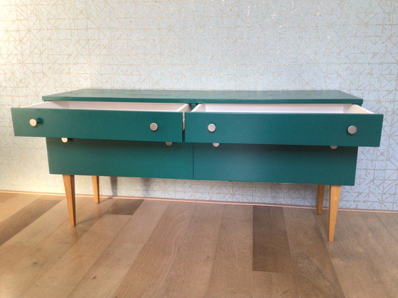 Image 1 of Dressoir vintage milieu du siècle