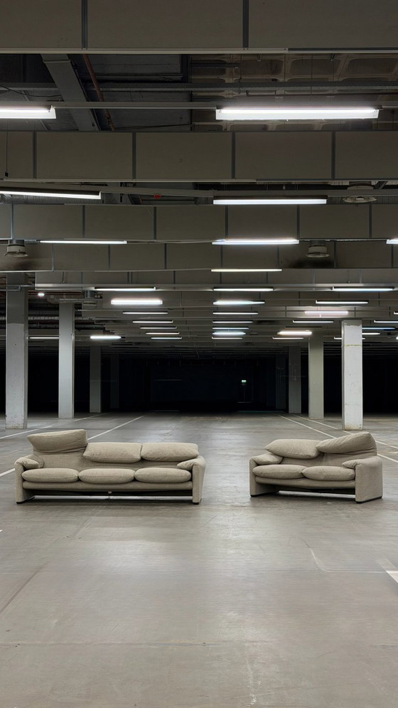 Image 1 of Cassina Maralunga 3 plazas + 2 plazas