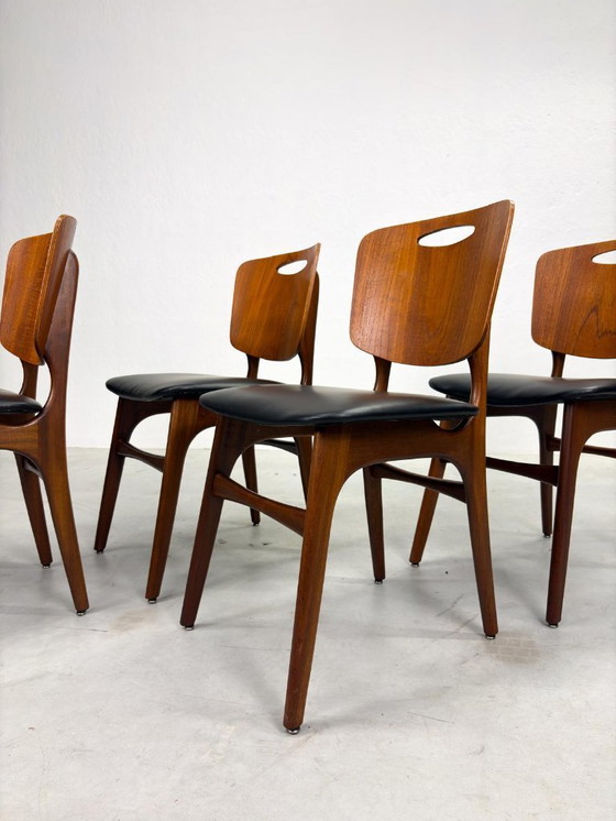 Image 1 of Set of Mid-century Dining Chairs in Danish Design
