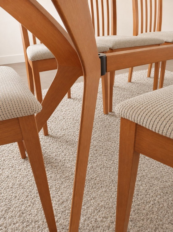 Image 1 of Tavolo da salotto Calligaris Tokyo con 8 sedie abbinate in faggio