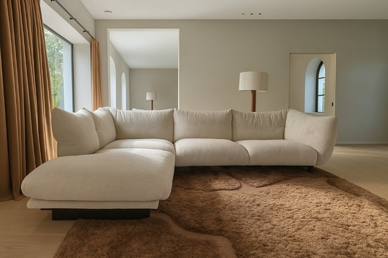 Image 1 of Cassina MonCloud Hoeksalon