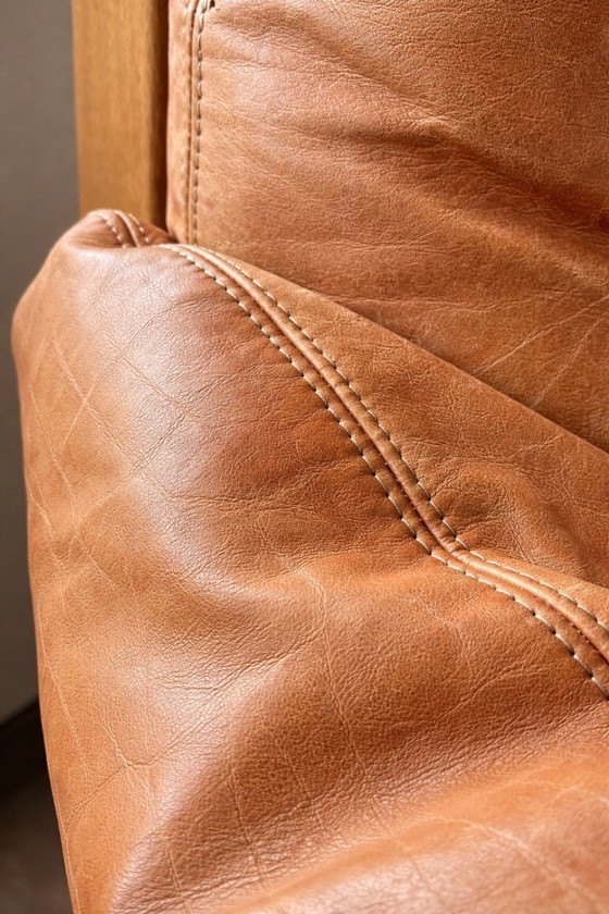 Image 1 of Bergère Afra & Tobia Scarpa per Maxalto pelle cognac e legno massello