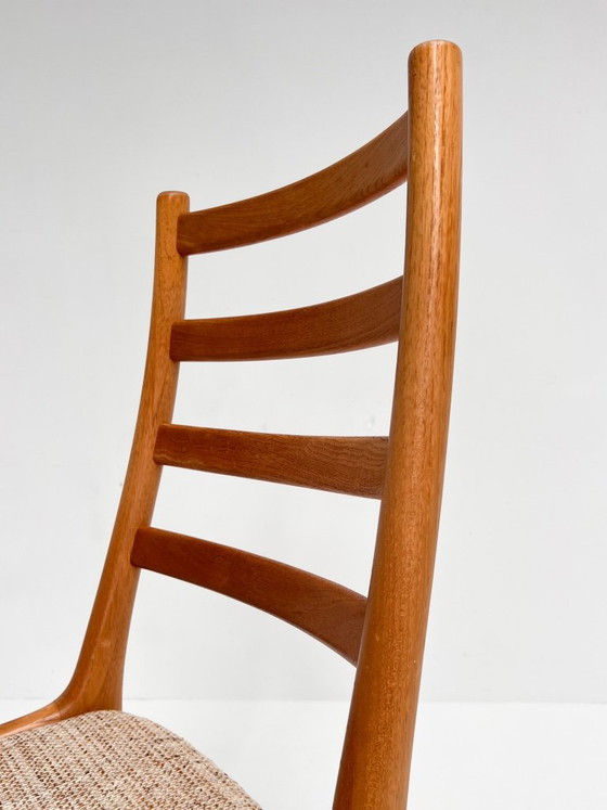 Conjunto de sillas danesas con patas torneadas de JK Mobler, década de 1970. – Sillas de comedor, Textile (photo 8 of 15)