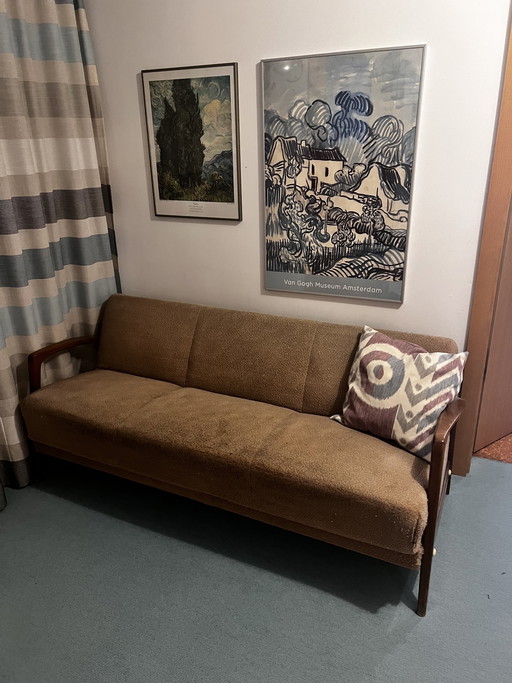 Bellissimo divano letto in stile metà secolo con vano contenitore