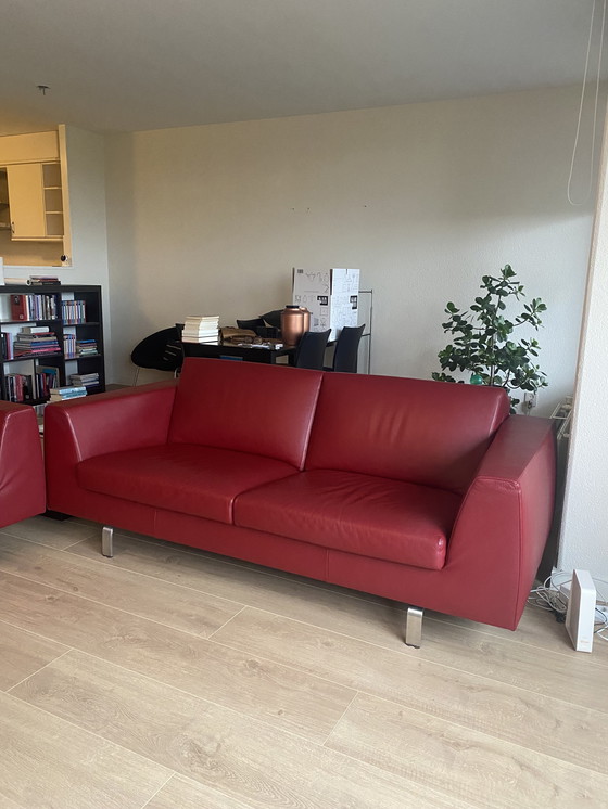 Image 1 of Gealux Trones Leather Sofa, Fold-out