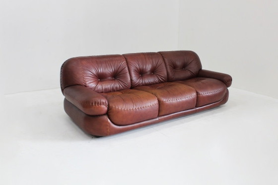Vintage Sapporo Italian Leather Sofa Mobil Girgi 1970s – 3-5 zitsbanken (photo 3 of 8)