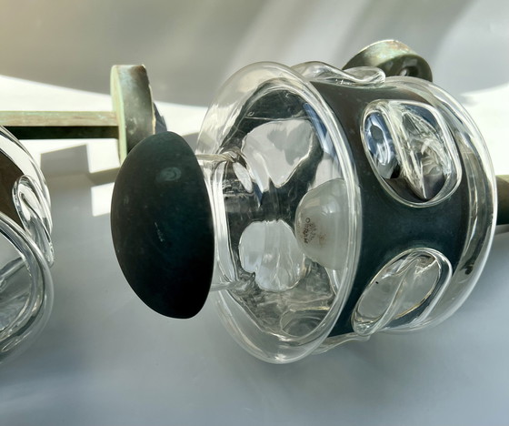 Image 1 of Esclusiva applique di metà secolo in ottone e vetro (ca. anni '70)