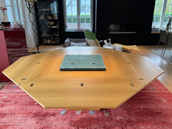 Image 1 of Mesa circular del diseñador VDBP