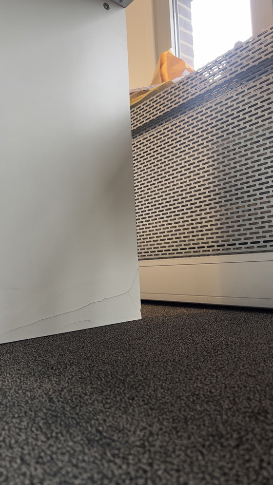 Image 1 of Dreiteiliger Schreibtisch