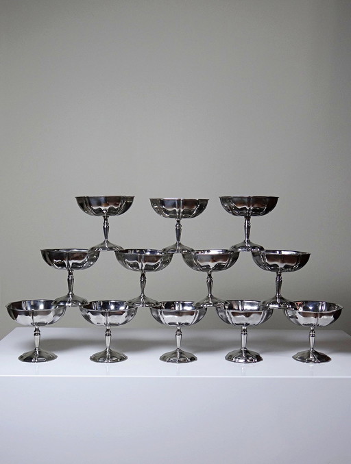 12 Vintage bistro-style stainless steel dessert bowls on stands