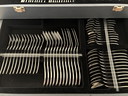 Authentisches Sola-Geschirrset, 130-teilig (50-60 Jahre)