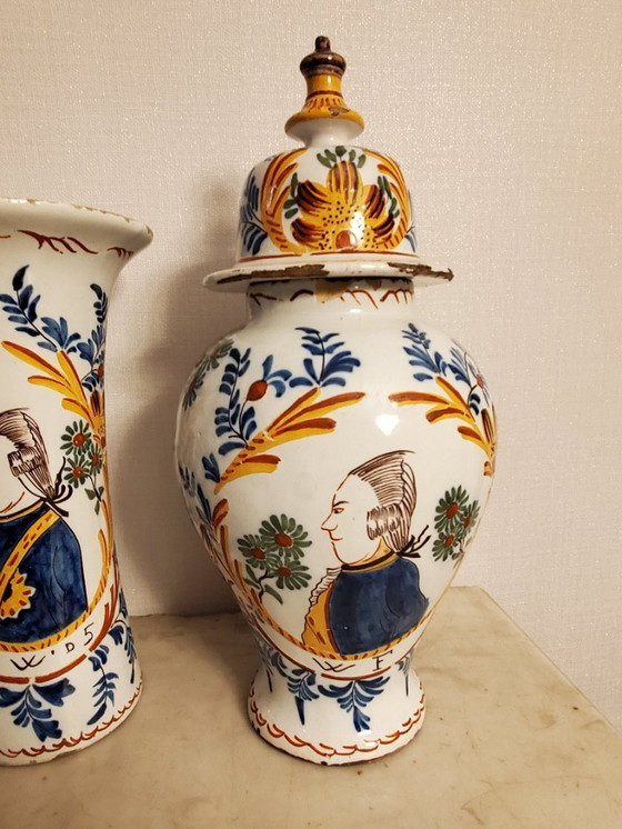 Image 1 of Delftware – Set of 5 signed pieces – 18th century (ref3953)