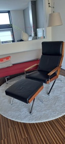 Rob Parry Lotus armchair