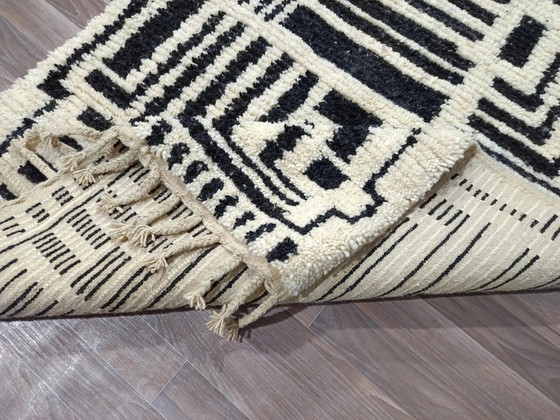 Tapis traditionnel fait main 250cm x 150cm Marocain – Wool (photo 11 of 13)
