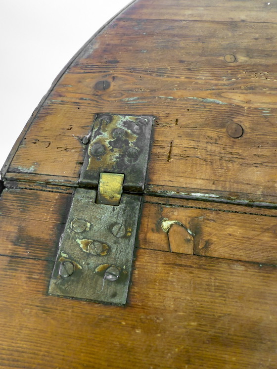 Image 1 of Table demi-lune en pin du XIXe siècle