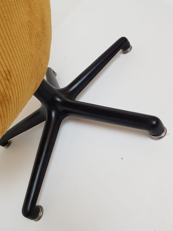 Vintage Artifort F154 draaifauteuil Geoffrey D. Harcourt – Polyester, Textile (photo 8 of 10)