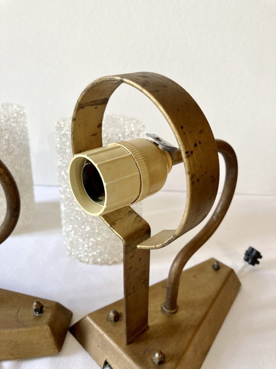 Image 1 of Drei Wandleuchten aus vergoldetem Metall und Plexiglas mit Eis-Effekt, 1960er-70er Jahre