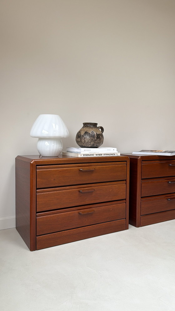 Image 1 of Cassettiera/comodini vintage in legno Hülsta