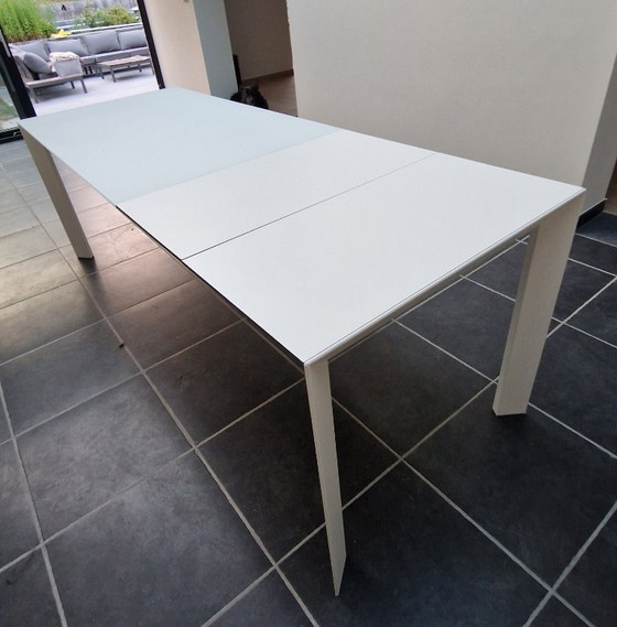 KRISTALIA Nori Design Table – Bartoli Design – Extra White Glass – Extendable – Dining tables, Aluminium (photo 5 of 5)