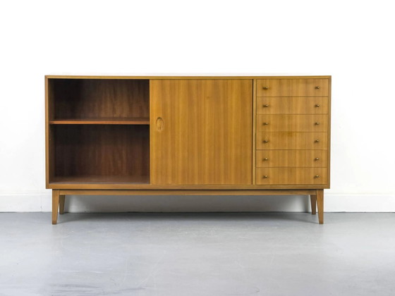 Credenza Mid-Century in Noce di Georg Satink per WK Möbel, anni '50 – Credenze, Ottone, Design (photo 3 of 21)