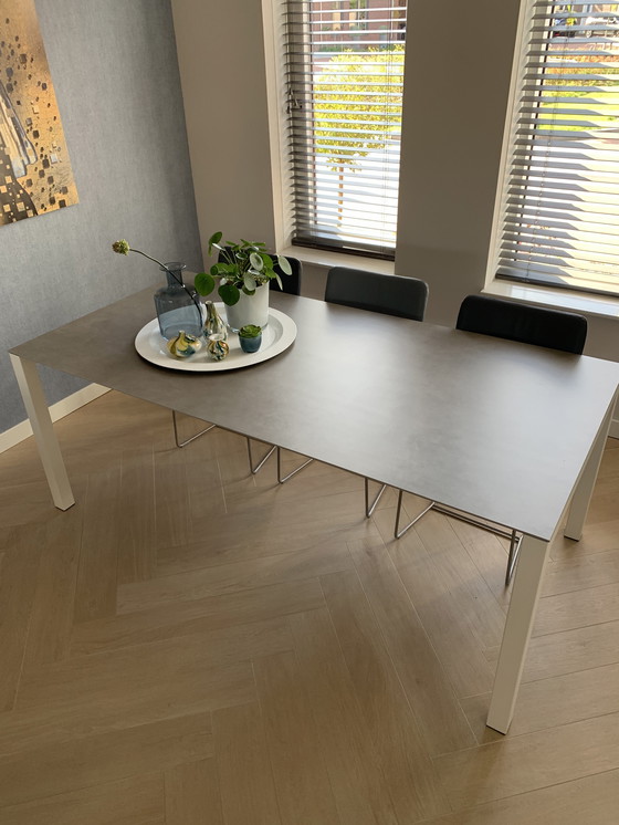 Image 1 of Tavolo da pranzo Bert Plantagie Pedro