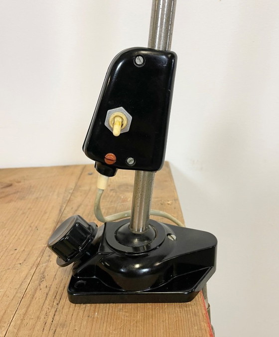 Image 1 of Lampada da tavolo industriale da officina tedesca di Reif Dresden, anni '50