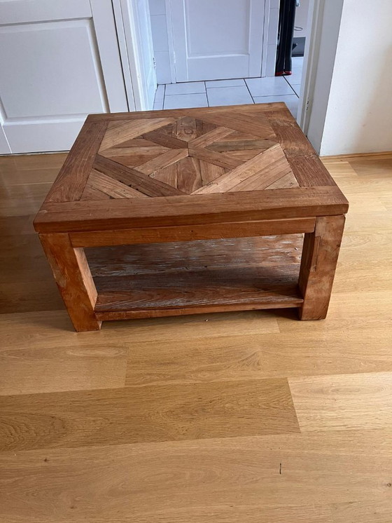 Image 1 of Table à manger et table basse uniques en teck massif