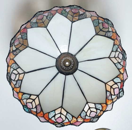 Image 1 of Large (52cm) Tiffany Stained Glass Table Lamp Peacock Feathers