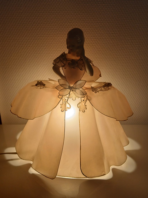 Antike Lampe aus den 1900er Jahren