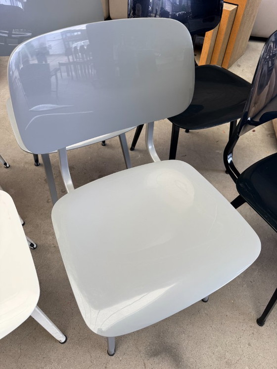 Revolt chairs by Friso Kramer (set of 6) – Ahrend de Cirkel, Dining chairs, Metal, Plastic (photo 9 of 16)