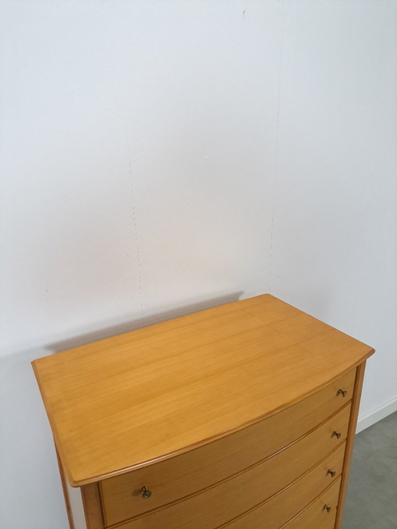 Image 1 of Cassettiera alta curva di metà secolo con 6 cassetti