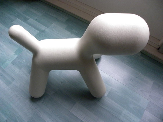 Magis Puppy, Design Sculpture by Eero Aarnio – Plastic (photo 15 of 15)
