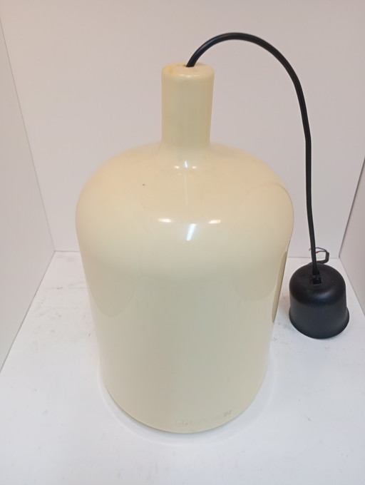 Lámpara de bombilla con diseño de Bob