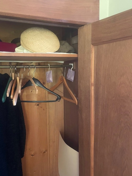 Image 1 of Harmonious Art Nouveau cabinet