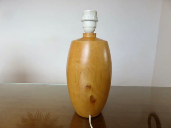 Lampe aus Massivulme, Frankreich, 1980 – Tischlampen, Holz (photo 9 of 9)