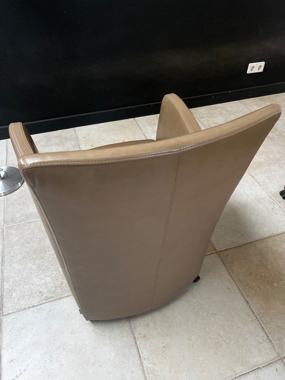 Image 1 of 6 Esszimmerstühle, Design W. Schillig