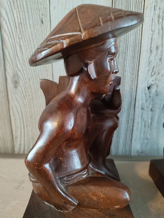 Image 1 of Vintage Balinees Houtsnijwerk Boekensteunen (Man & Vrouw)